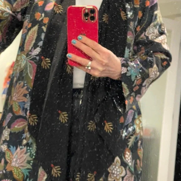 Johnny Was NWT Black Floral Cape - Picture 3 of 13